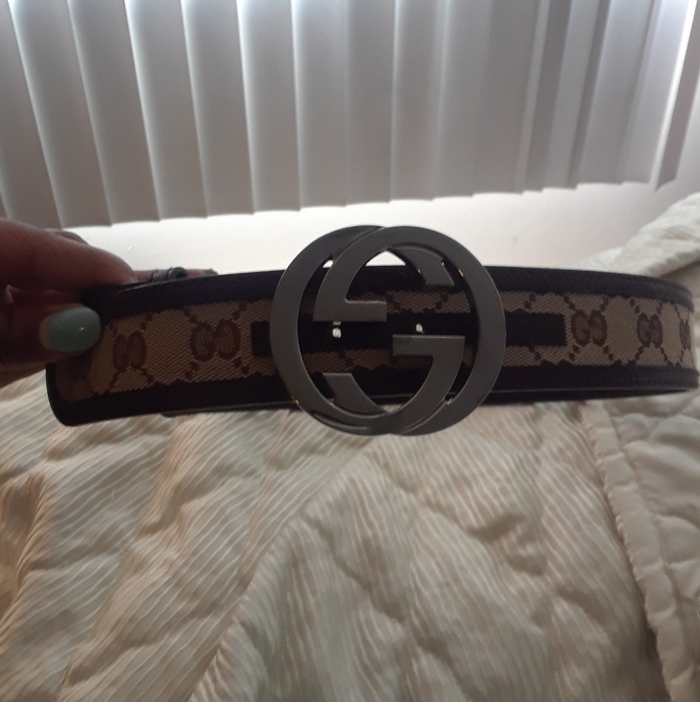 Gucci belt